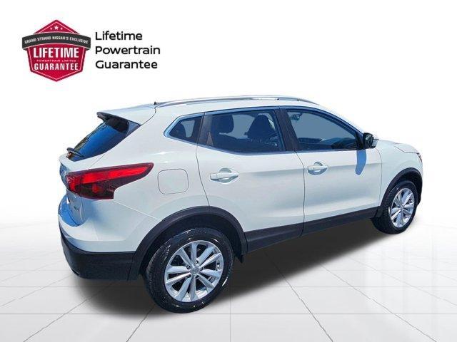 used 2017 Nissan Rogue Sport car, priced at $13,987