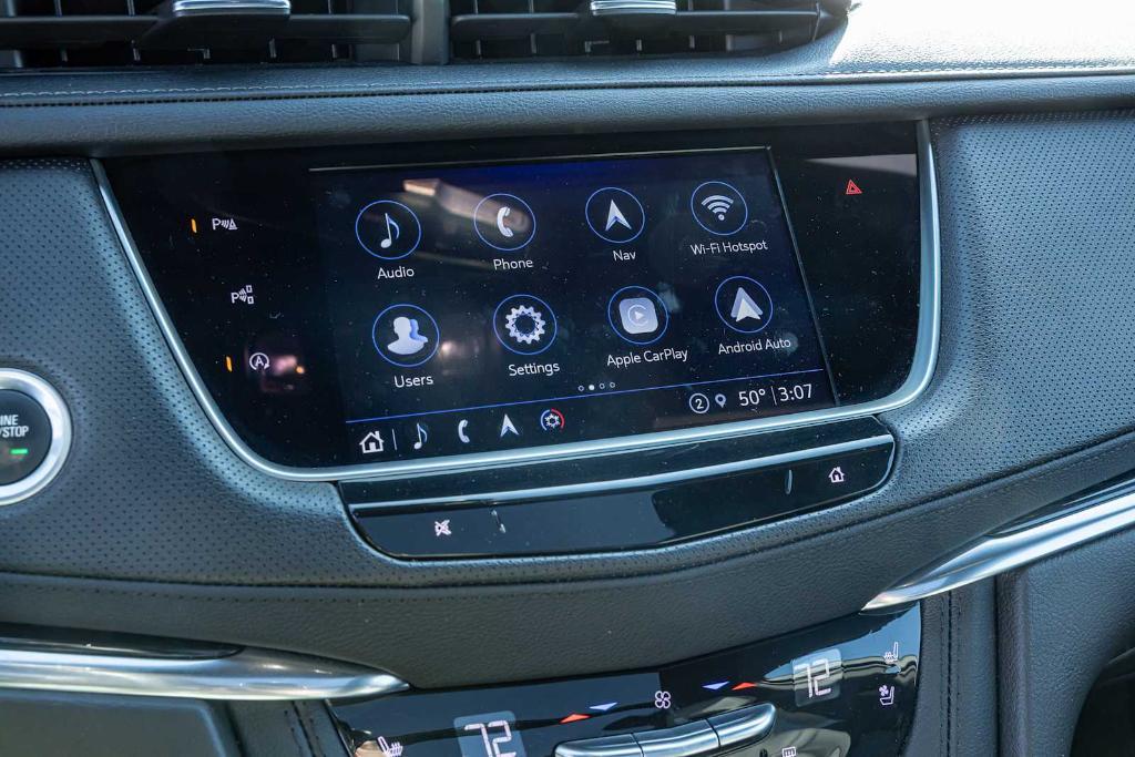 used 2023 Cadillac XT5 car, priced at $31,851