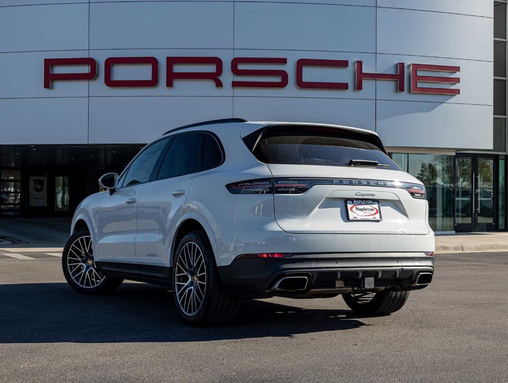 used 2022 Porsche Cayenne car, priced at $53,985