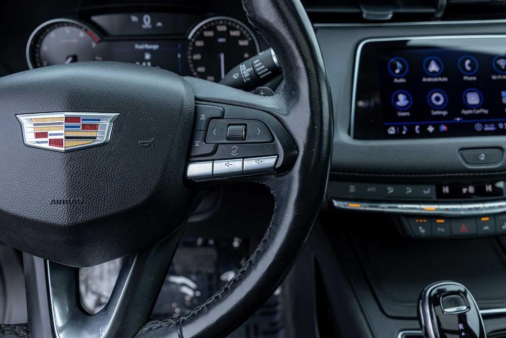 used 2020 Cadillac XT4 car, priced at $21,992