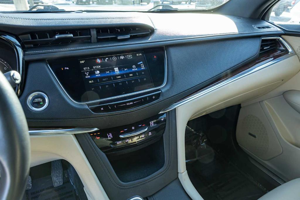 used 2018 Cadillac XT5 car, priced at $16,992