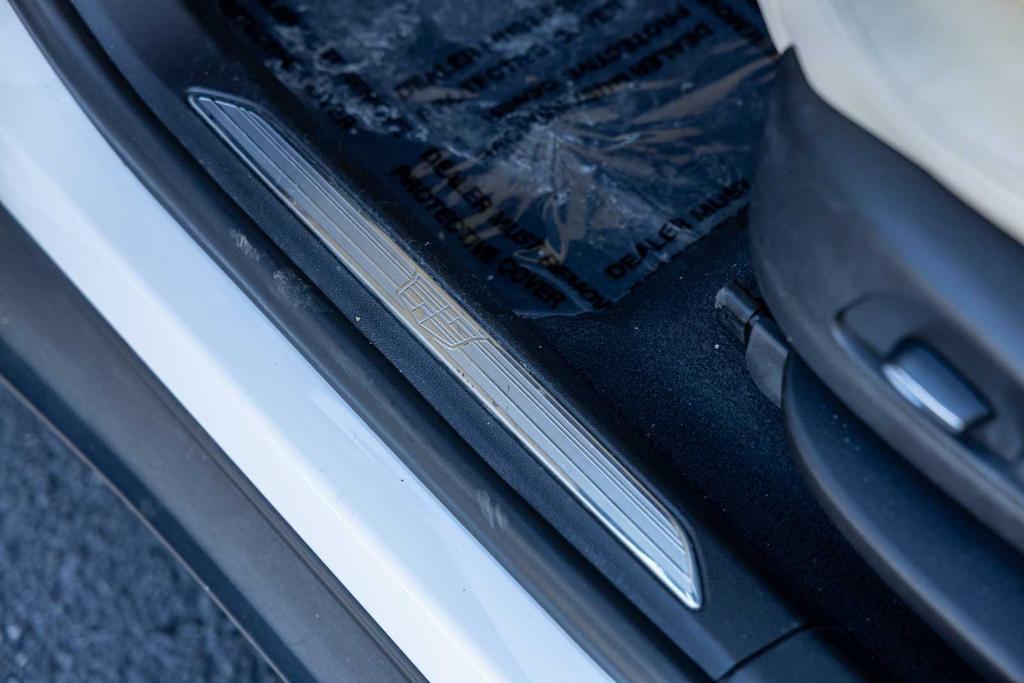 used 2018 Cadillac XT5 car, priced at $16,992