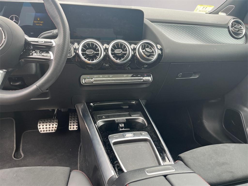 used 2025 Mercedes-Benz GLA 250 car, priced at $41,298