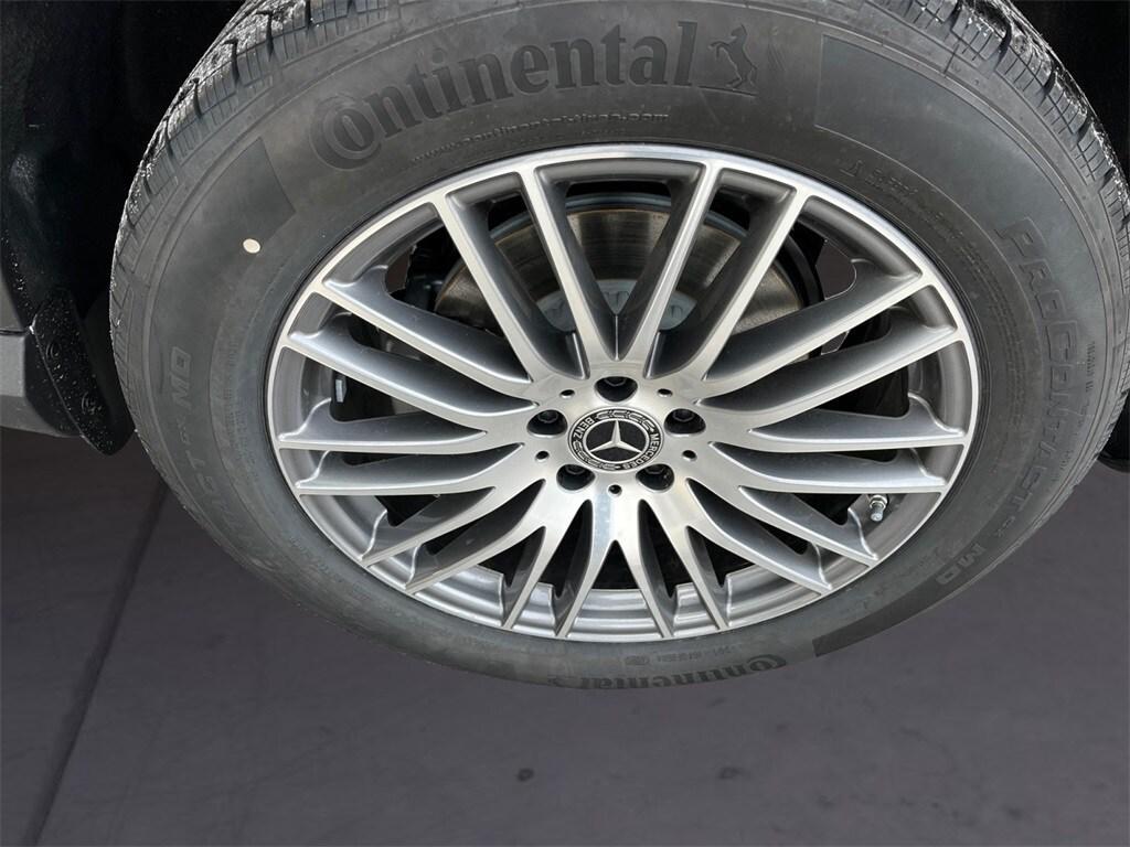 new 2026 Mercedes-Benz GLC 300 car, priced at $59,820