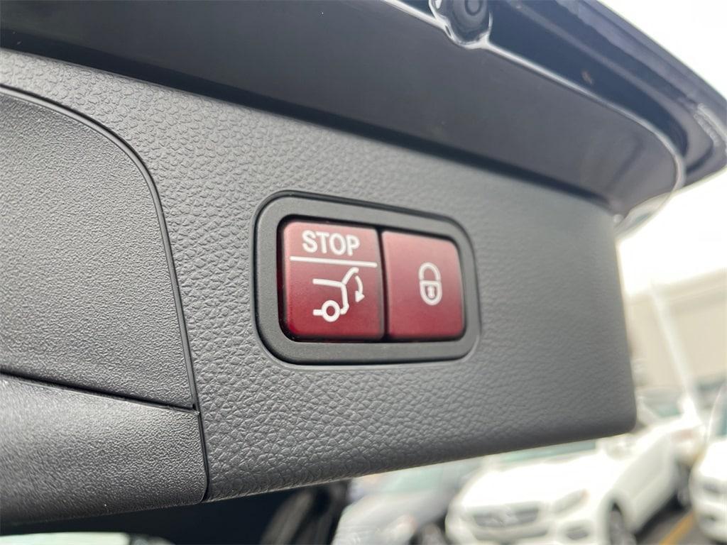 used 2022 Mercedes-Benz GLC 300 car, priced at $34,598