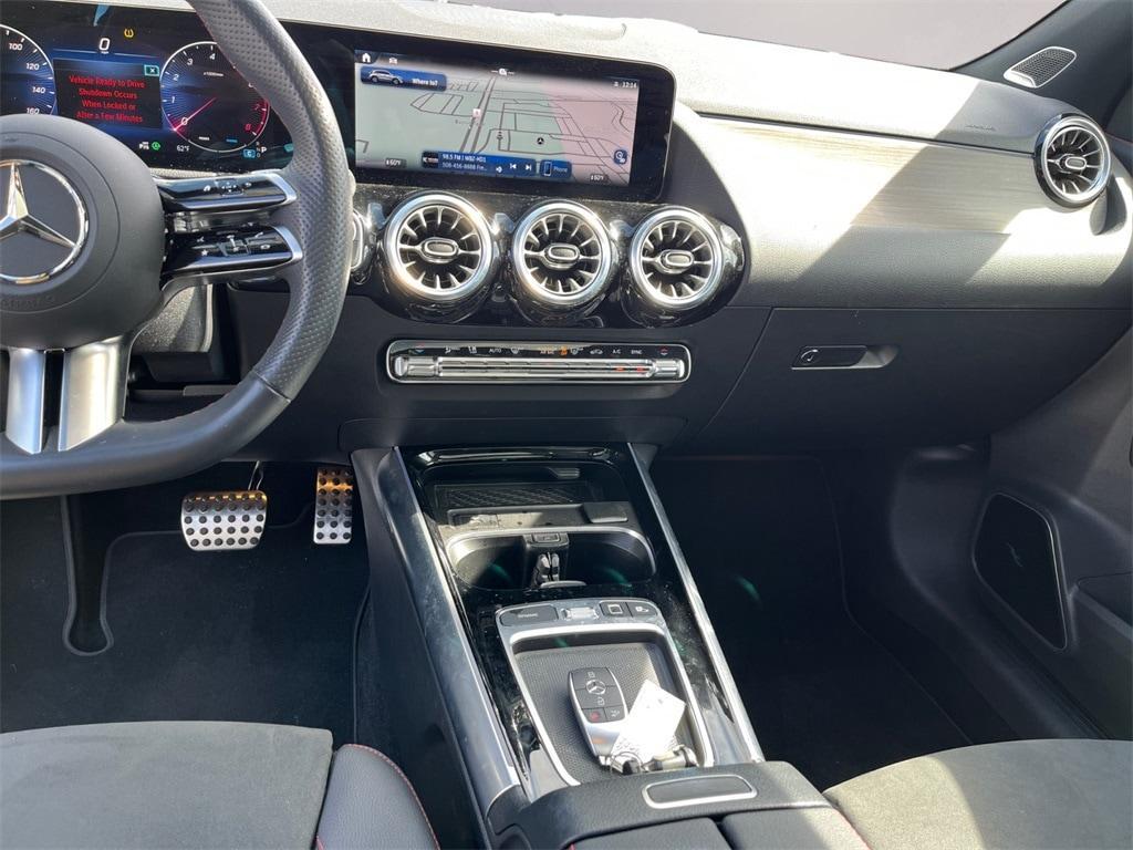 used 2025 Mercedes-Benz GLA 250 car, priced at $44,998