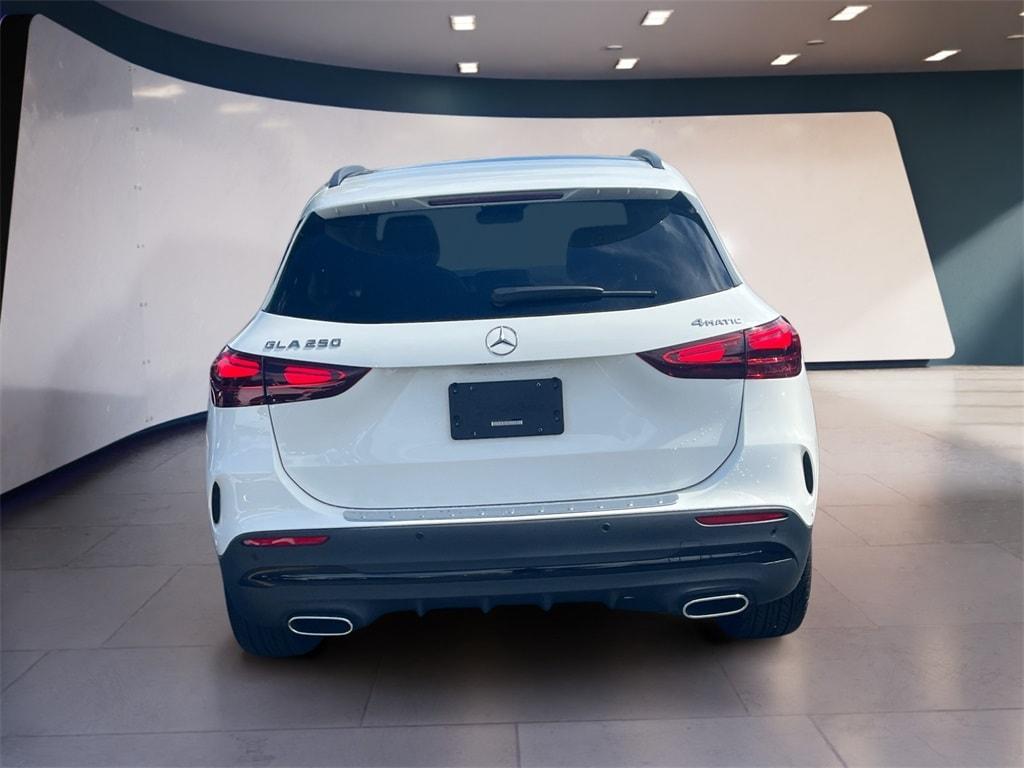 used 2025 Mercedes-Benz GLA 250 car, priced at $44,998