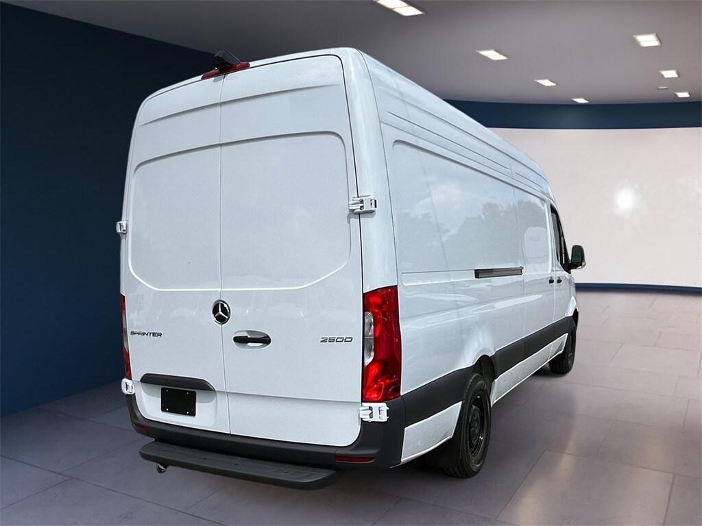 new 2025 Mercedes-Benz Sprinter 2500 car, priced at $69,068