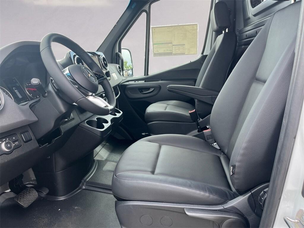 new 2025 Mercedes-Benz Sprinter 2500 car, priced at $69,068