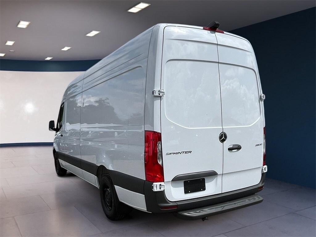new 2025 Mercedes-Benz Sprinter 2500 car, priced at $69,068