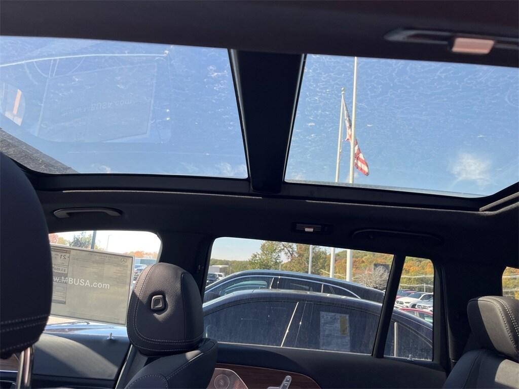 new 2025 Mercedes-Benz GLS 450 car, priced at $95,365