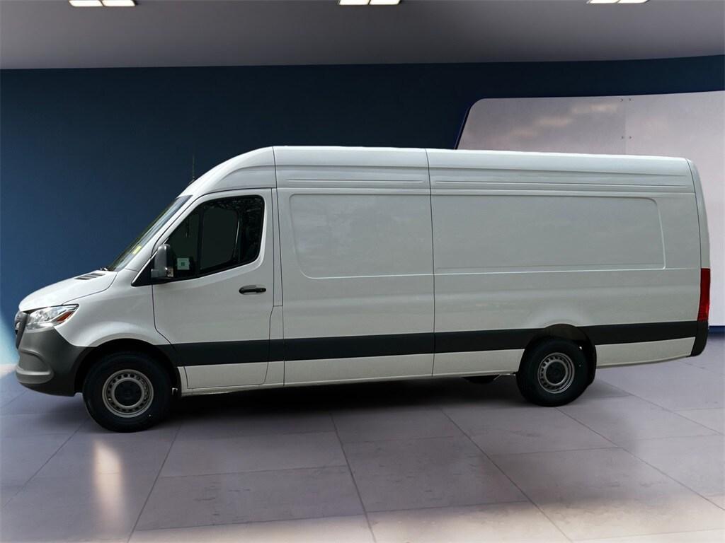 new 2025 Mercedes-Benz Sprinter 2500 car, priced at $70,918