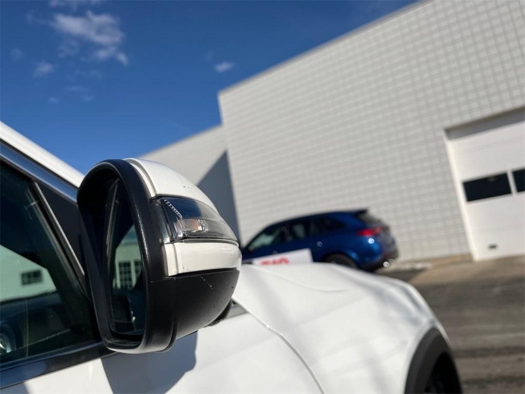 used 2025 Mercedes-Benz GLB 250 car, priced at $45,598