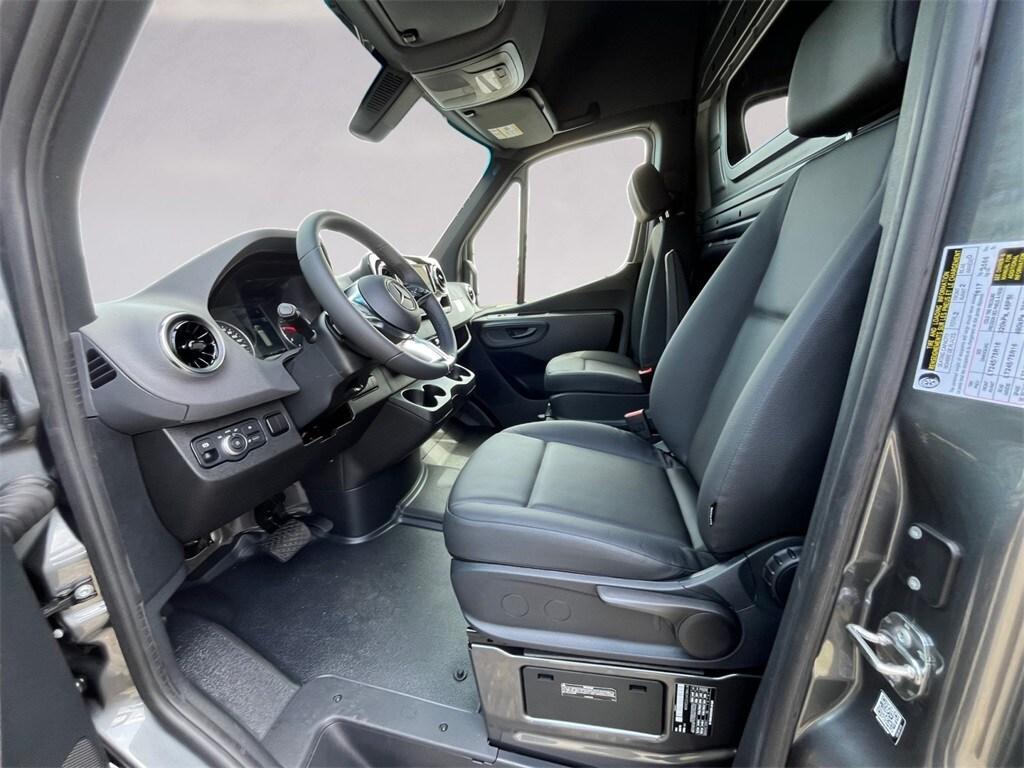 new 2025 Mercedes-Benz Sprinter 2500 car, priced at $70,191