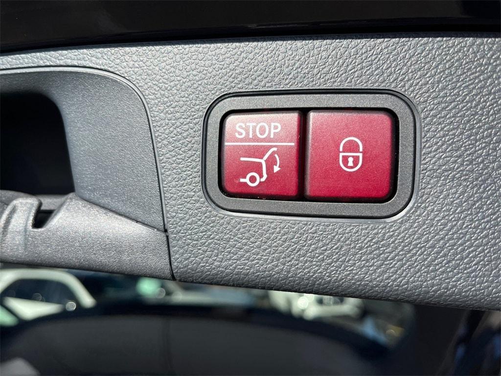 used 2022 Mercedes-Benz GLC 300 car, priced at $33,598