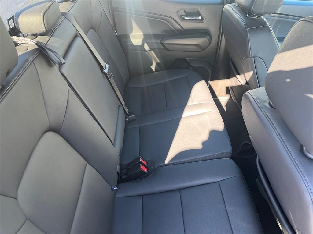 used 2024 GMC Canyon car, priced at $37,498