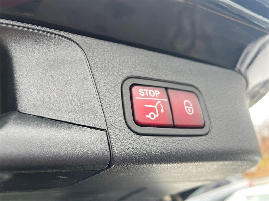 used 2022 Mercedes-Benz GLB 250 car, priced at $29,758