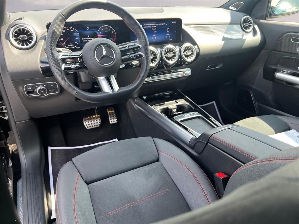 used 2025 Mercedes-Benz GLA 250 car, priced at $40,998