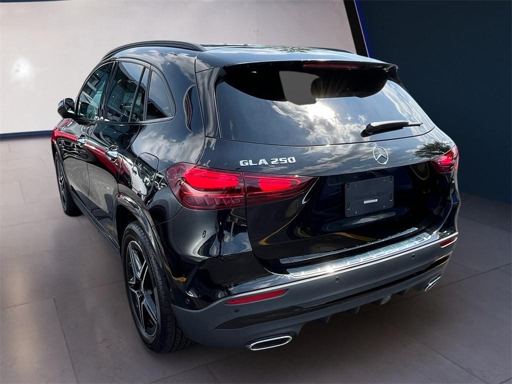 used 2025 Mercedes-Benz GLA 250 car, priced at $40,998