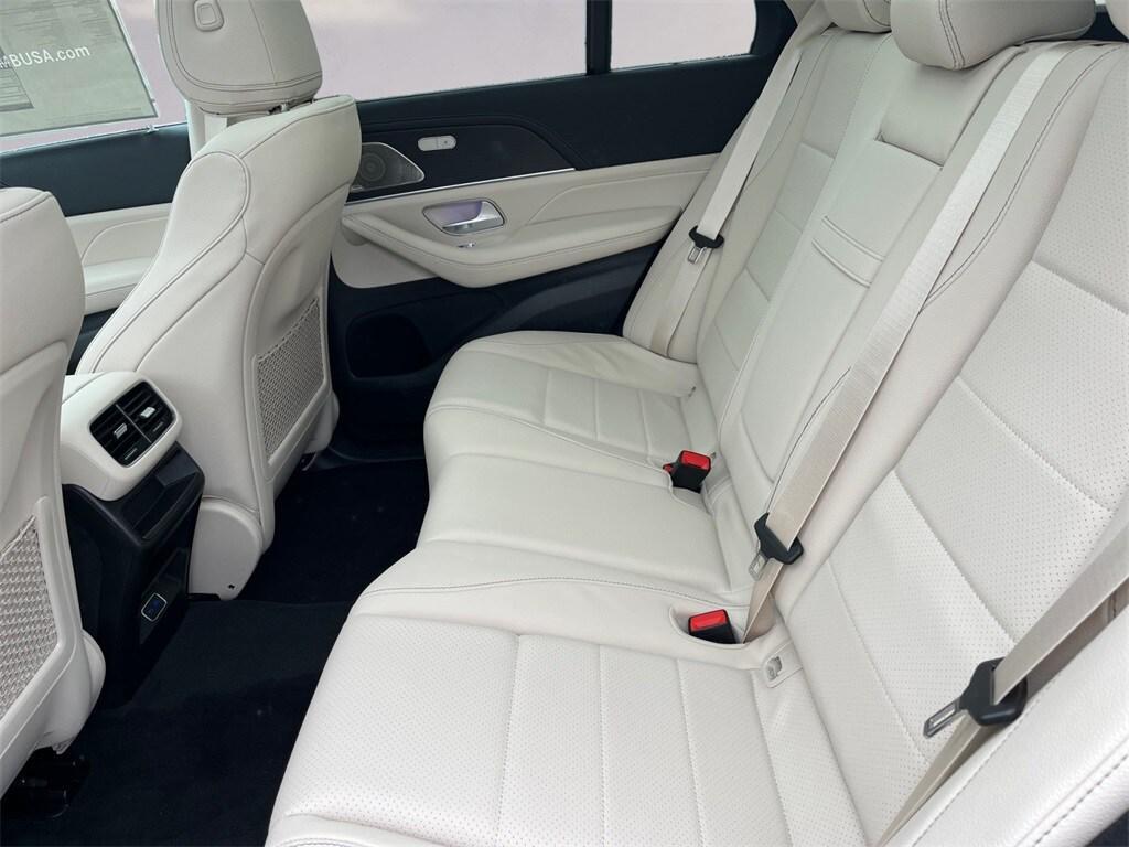 new 2026 Mercedes-Benz GLE 450 car, priced at $82,625