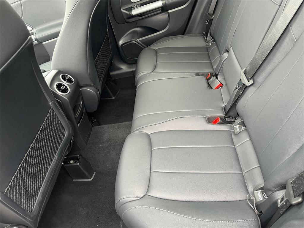 used 2025 Mercedes-Benz GLA 250 car, priced at $41,698