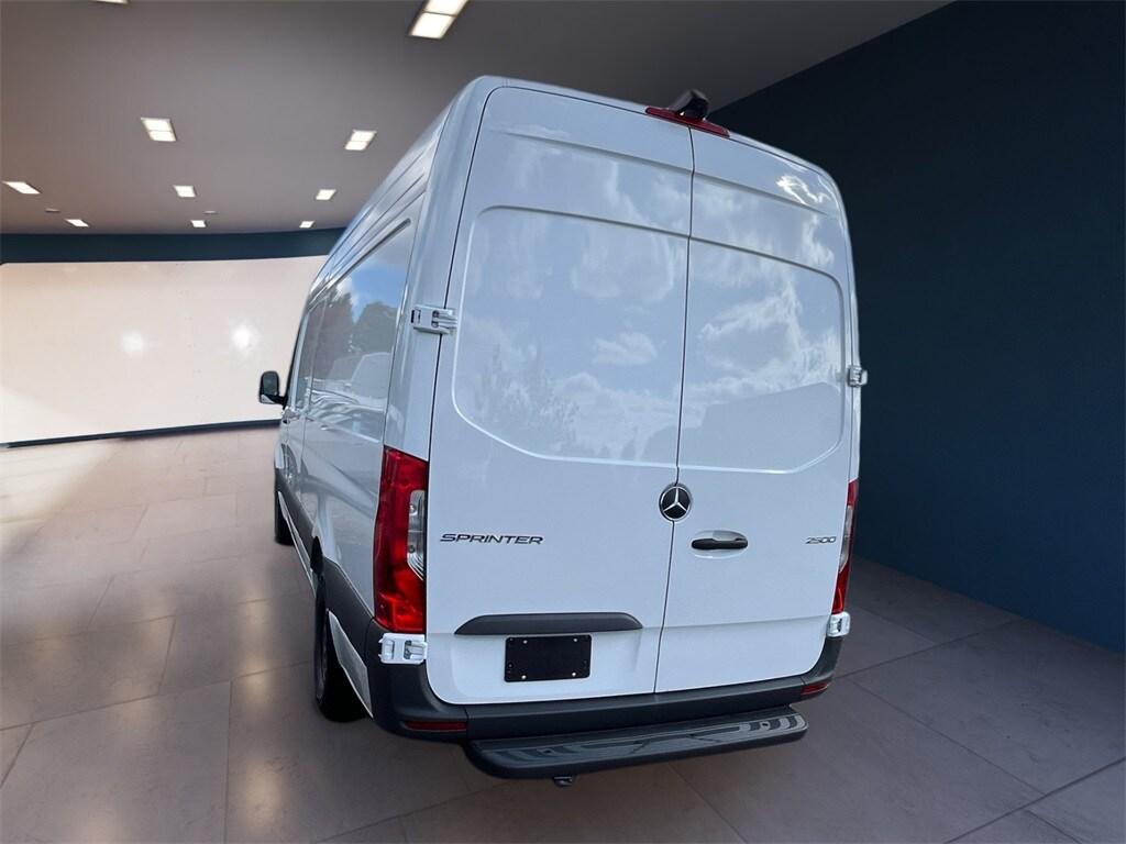 new 2025 Mercedes-Benz Sprinter 2500 car, priced at $69,068