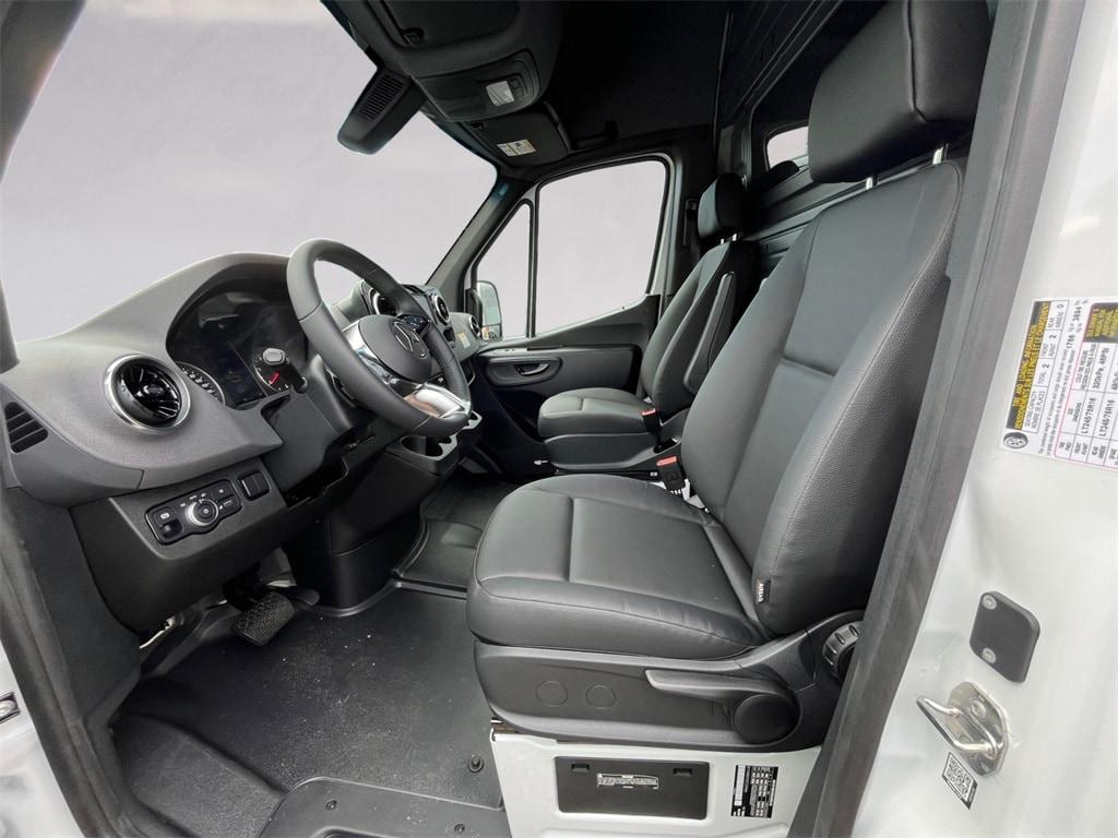new 2025 Mercedes-Benz Sprinter 2500 car, priced at $65,527