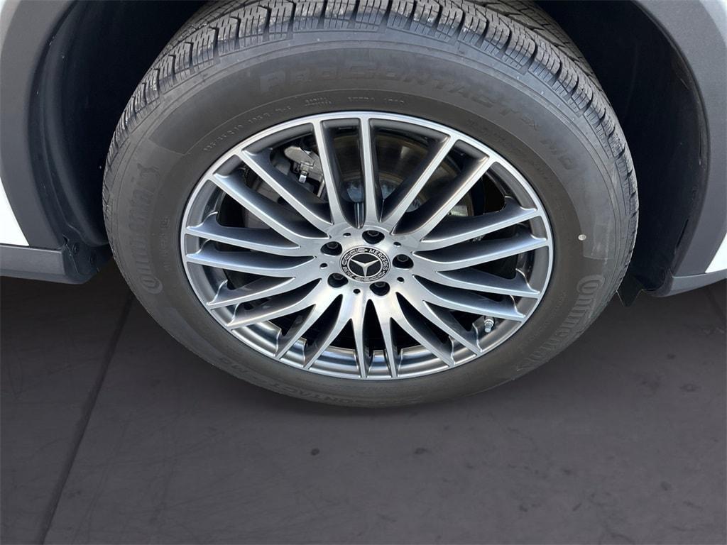 used 2025 Mercedes-Benz GLC 300 car, priced at $51,698