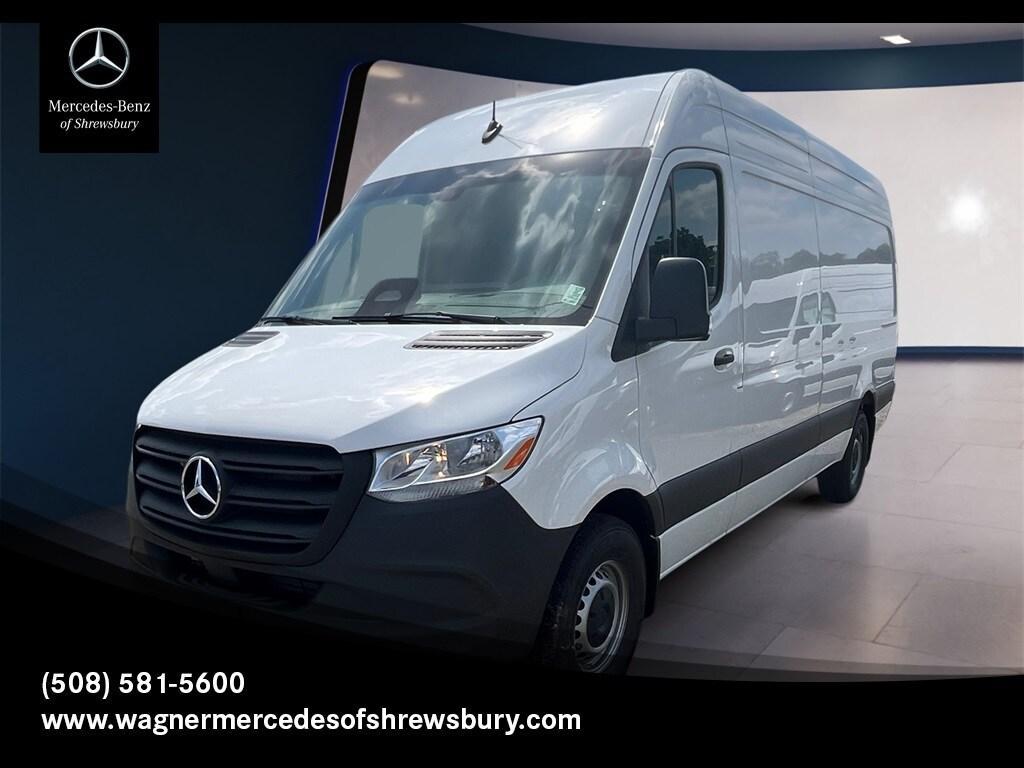 new 2025 Mercedes-Benz Sprinter 2500 car, priced at $68,687