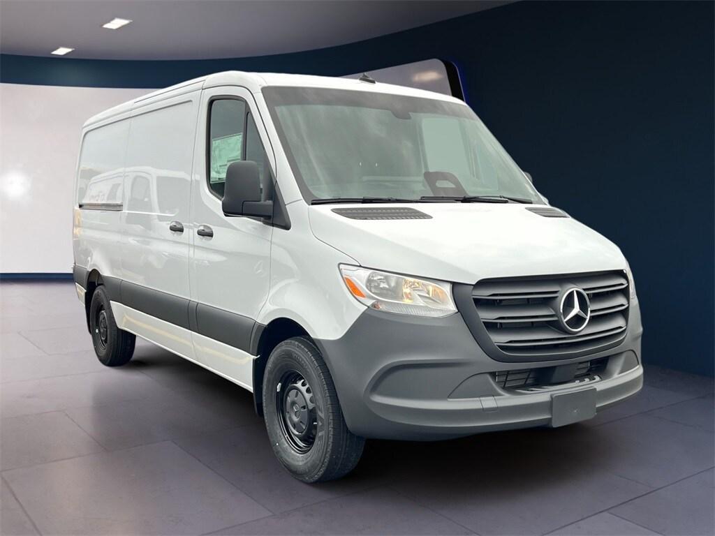 new 2026 Mercedes-Benz Sprinter 2500 car, priced at $62,173