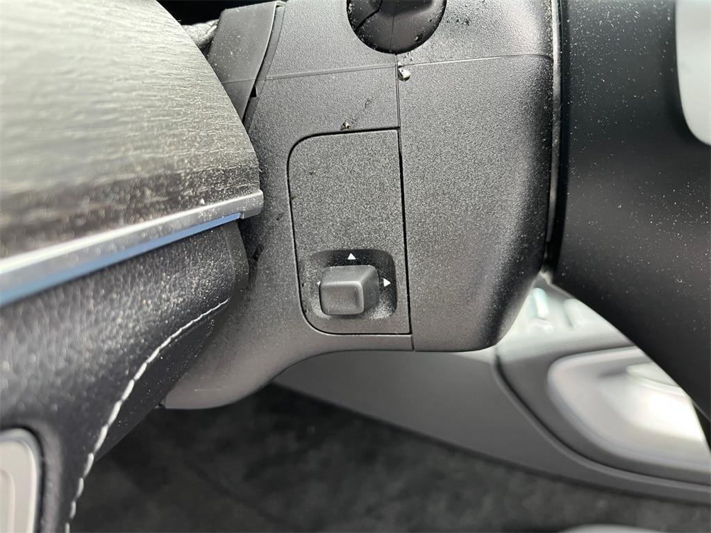 used 2024 Mercedes-Benz GLE 350 car, priced at $59,298