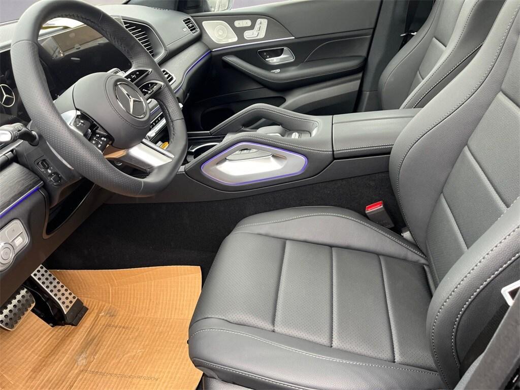 new 2025 Mercedes-Benz GLS 450 car, priced at $96,220