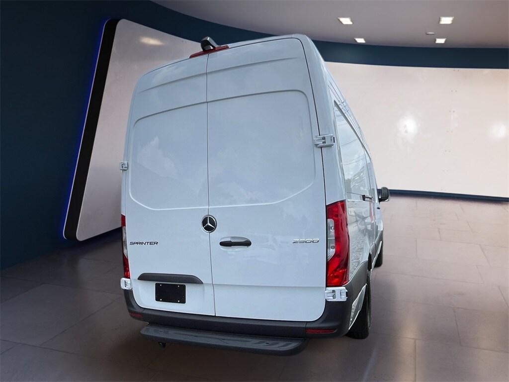 new 2025 Mercedes-Benz Sprinter 2500 car, priced at $69,068
