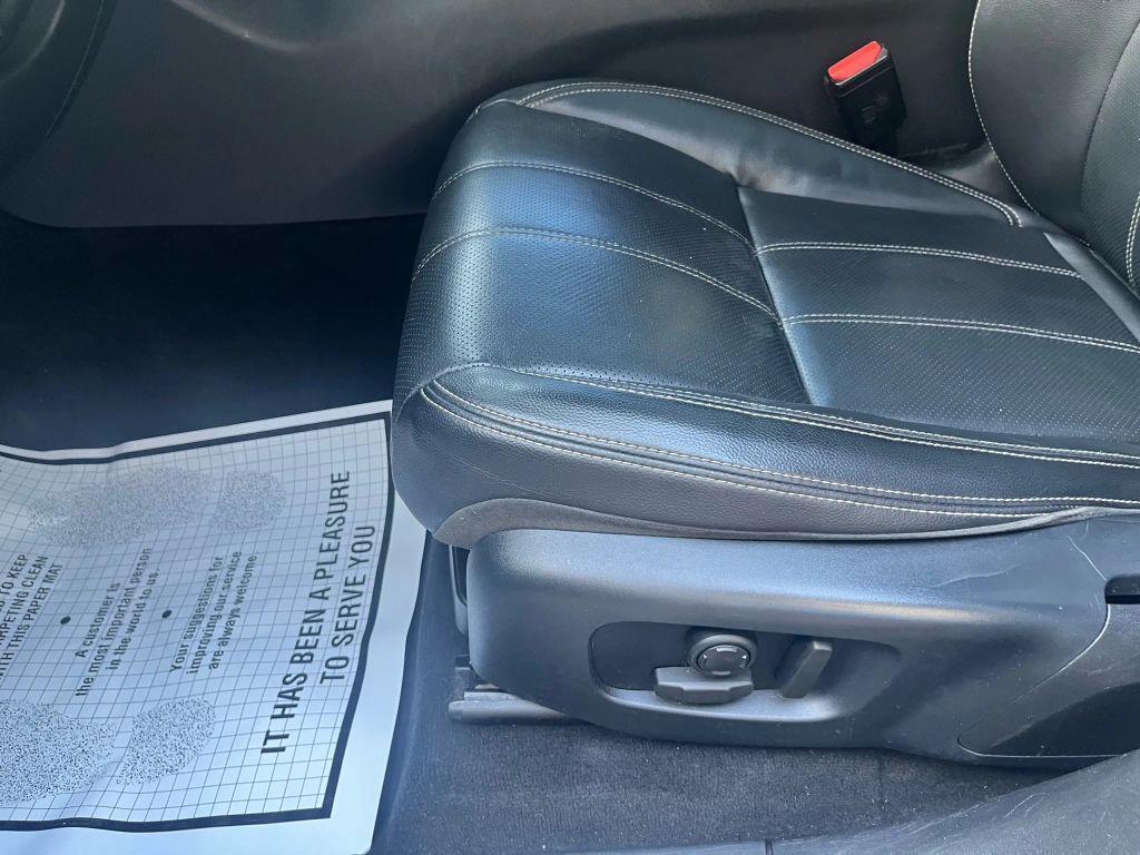 used 2020 Land Rover Range Rover Velar car, priced at $24,999