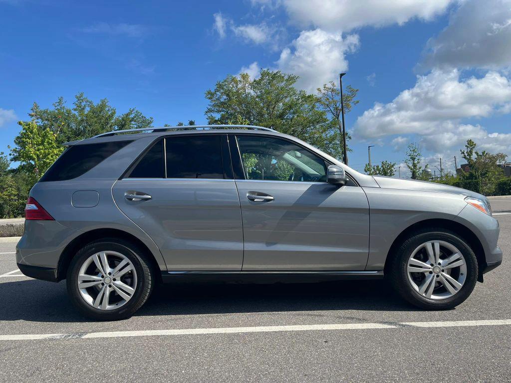 used 2013 Mercedes-Benz M-Class car, priced at $9,999
