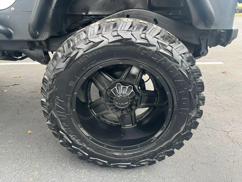 used 1992 Jeep Wrangler car, priced at $7,999