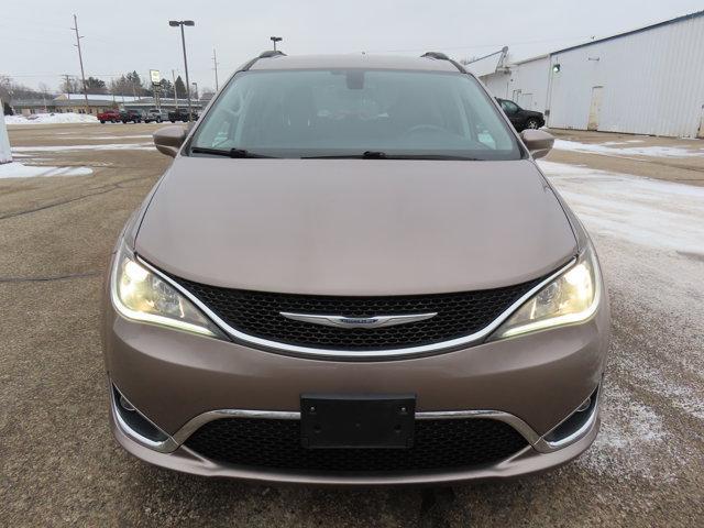 used 2017 Chrysler Pacifica car, priced at $13,280