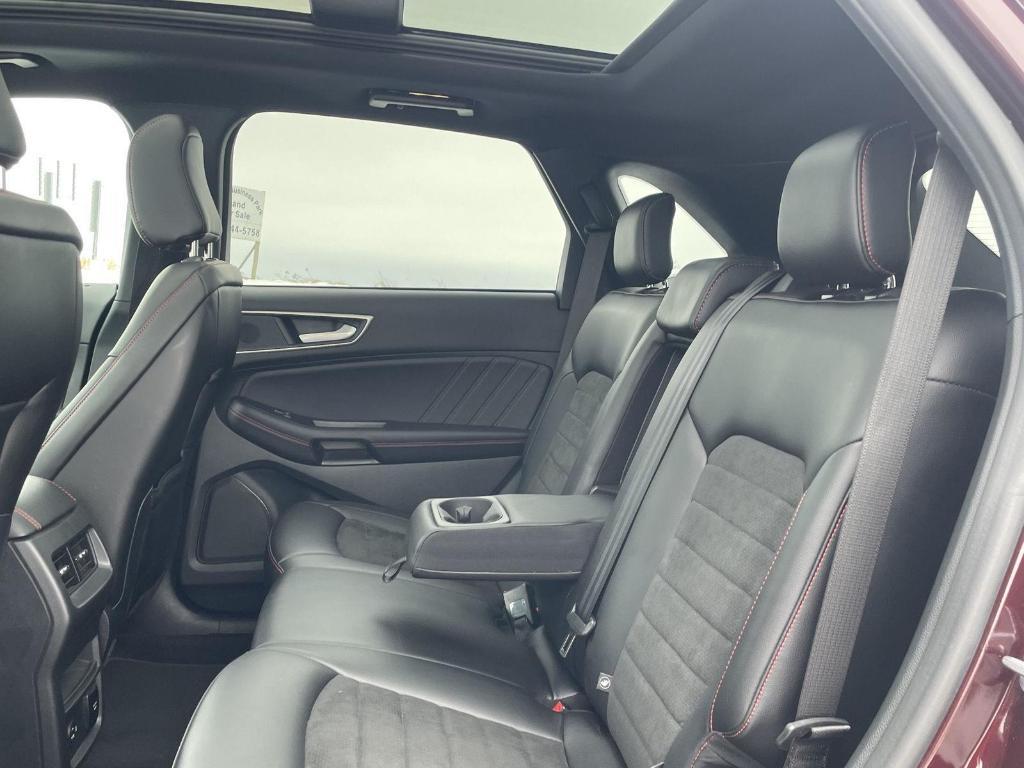used 2022 Ford Edge car, priced at $25,998