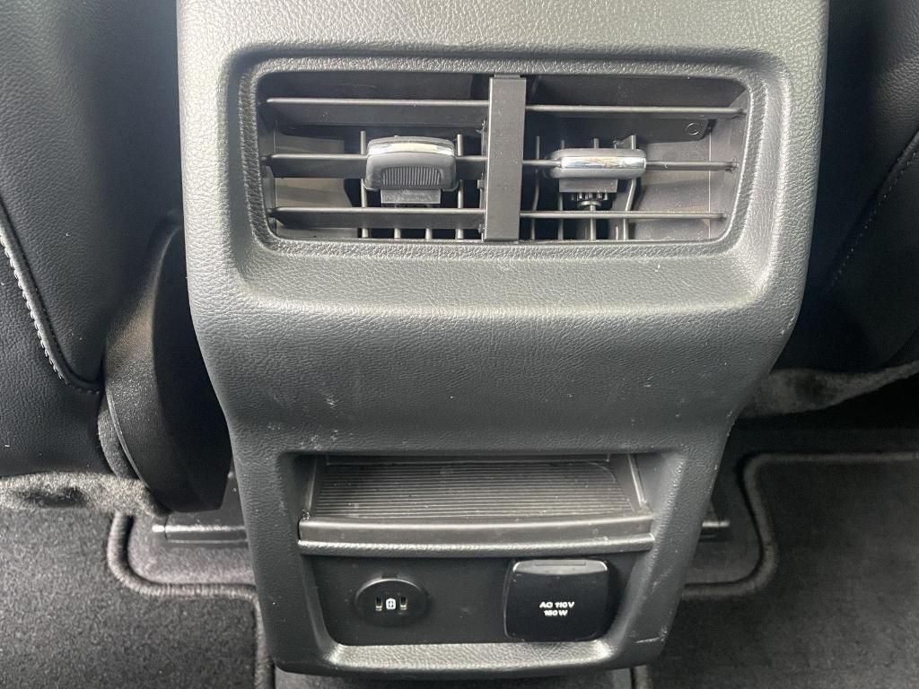 used 2023 Ford Edge car, priced at $28,599