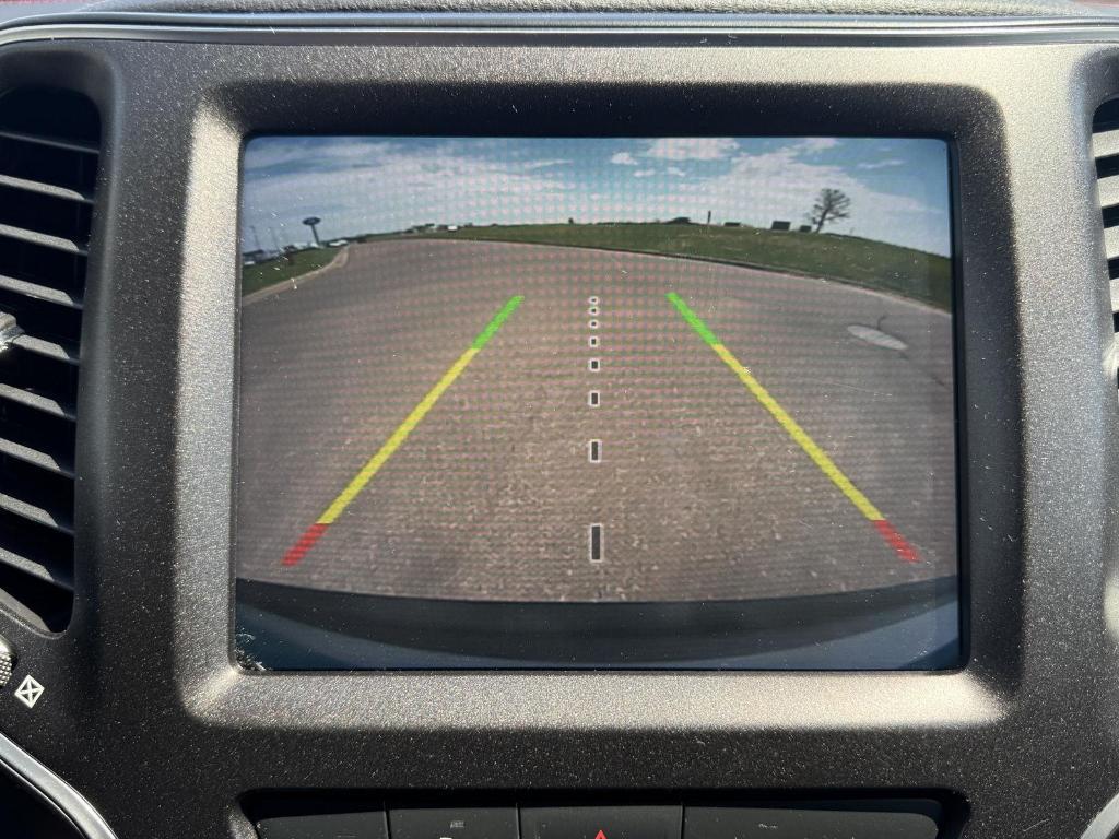 used 2019 Jeep Cherokee car, priced at $18,786