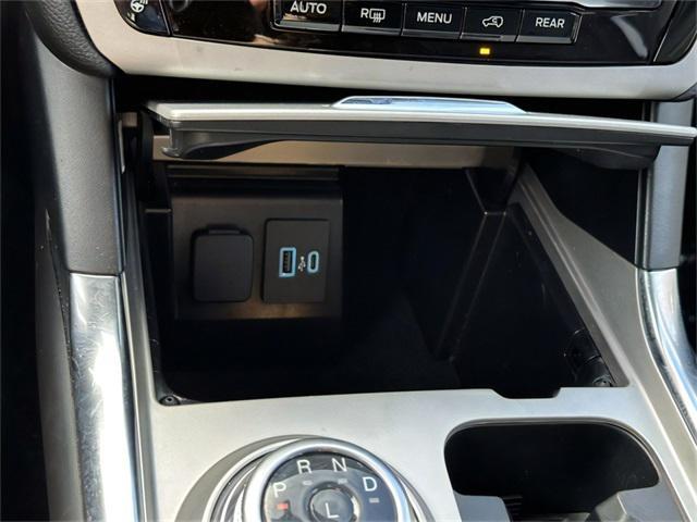 used 2024 Ford Explorer car, priced at $25,999