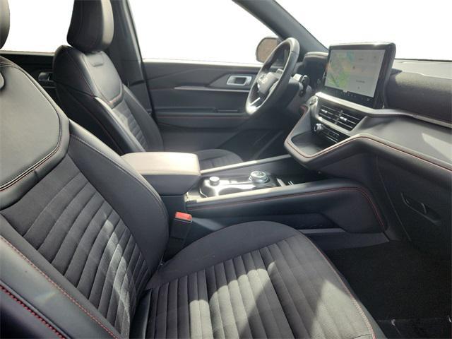 used 2025 Ford Explorer car, priced at $38,499