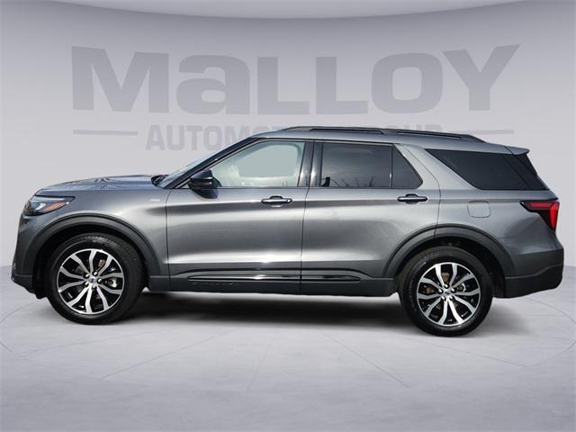 used 2025 Ford Explorer car, priced at $38,499