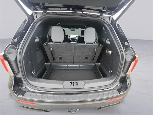 used 2025 Ford Explorer car, priced at $39,999