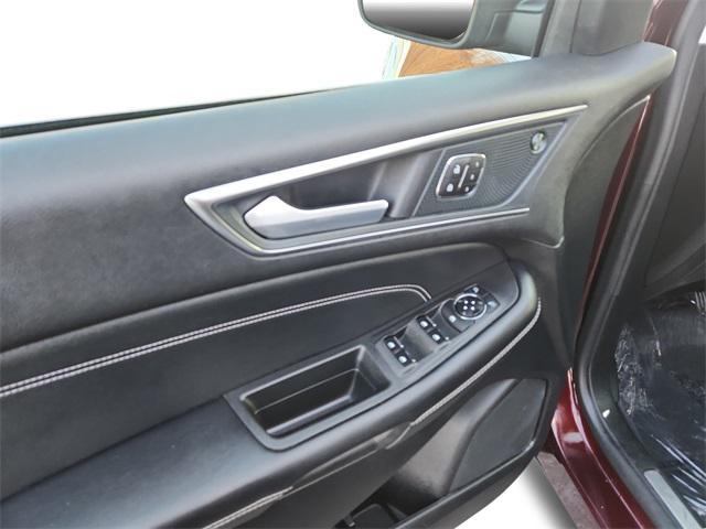 used 2024 Ford Edge car, priced at $26,999