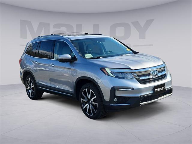 used 2022 Honda Pilot car, priced at $26,999