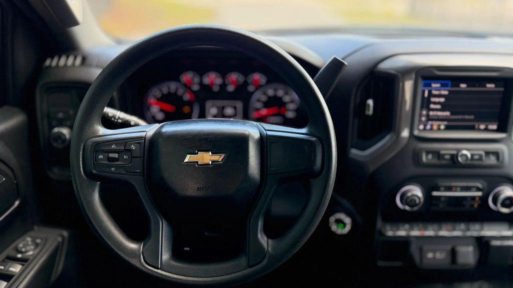 used 2022 Chevrolet Silverado 1500 car, priced at $39,999
