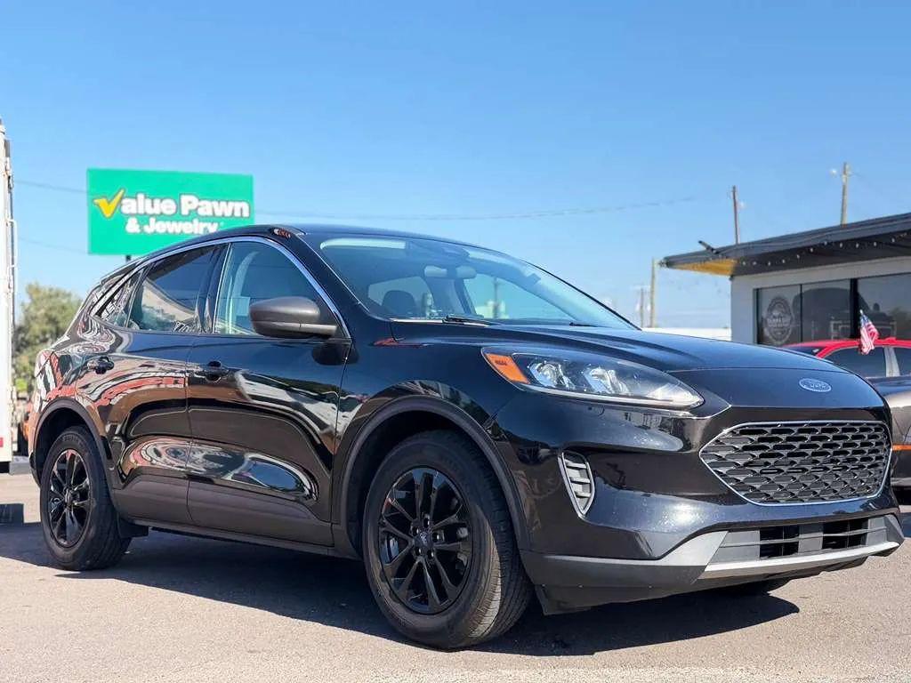 used 2022 Ford Escape car, priced at $19,998