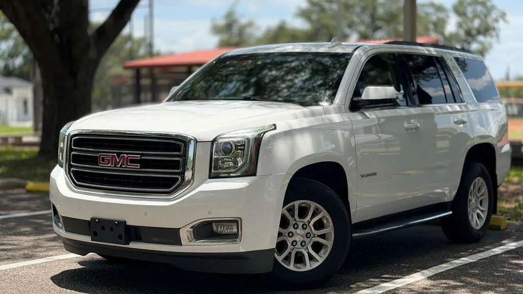 used 2017 GMC Yukon car, priced at $19,998