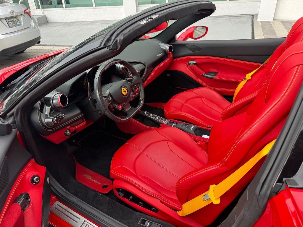 Ferrari F8 Tributo view 6